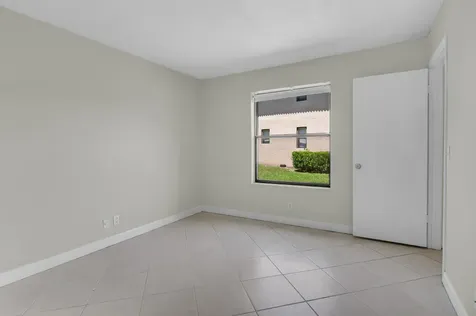 21911 Lake Forest Circle Boca Raton FL 33433