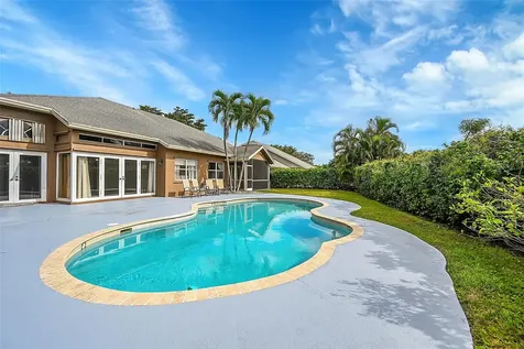 4414 NW 52nd Street Coconut Creek FL 33073