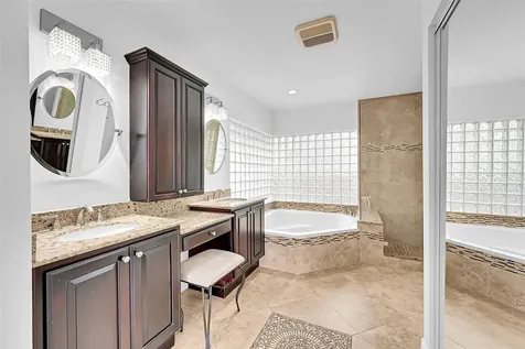 4414 NW 52nd Street Coconut Creek FL 33073