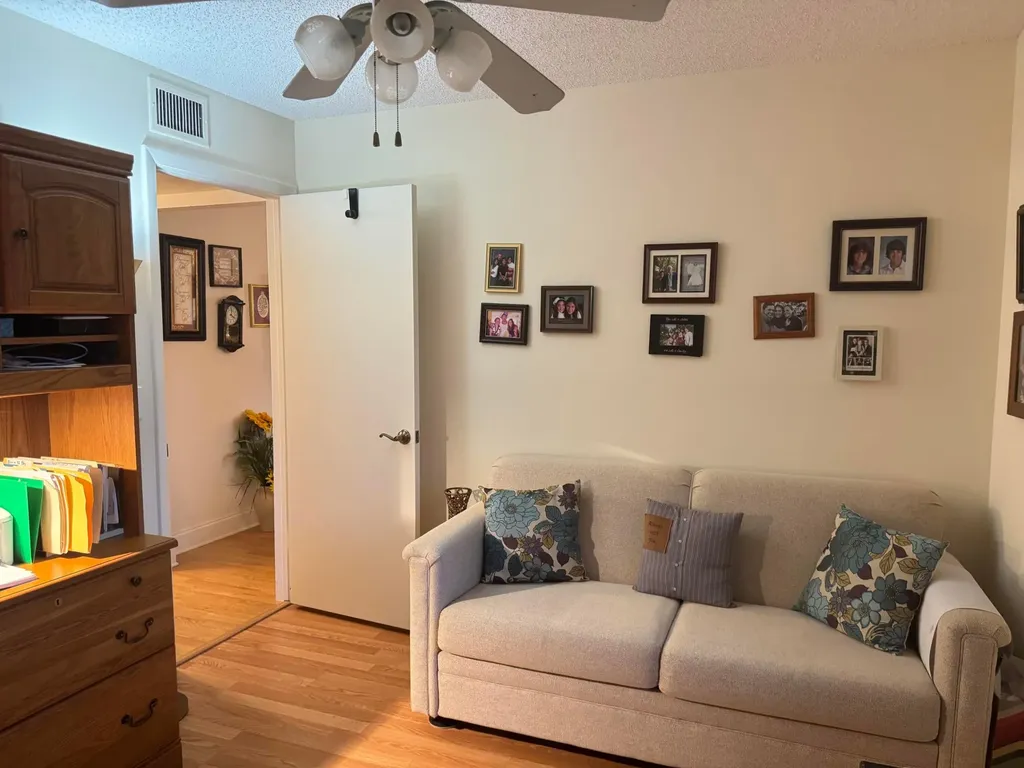 417 Pine Glen Lane Greenacres FL 33463