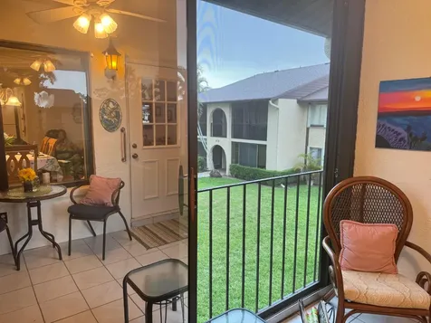 417 Pine Glen Lane Greenacres FL 33463