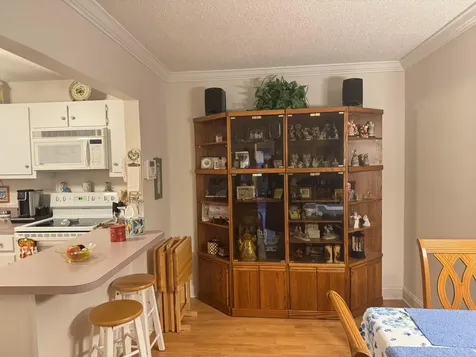 417 Pine Glen Lane Greenacres FL 33463