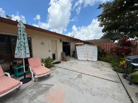 1051 Summit Place Circle West Palm Beach FL 33415