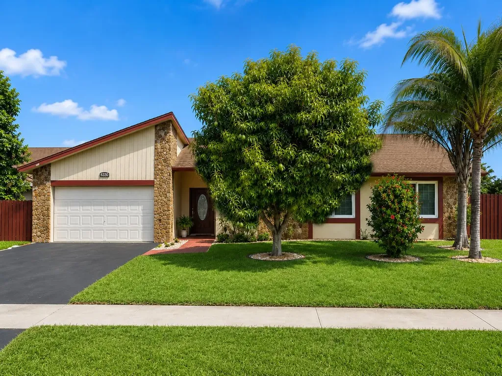 8330 NW 54th Street Lauderhill FL 33351