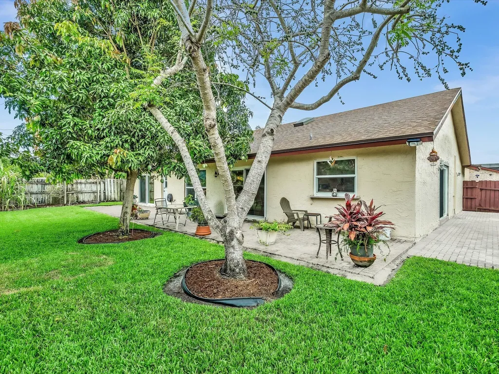 8330 NW 54th Street Lauderhill FL 33351