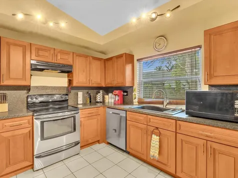 8330 NW 54th Street Lauderhill FL 33351
