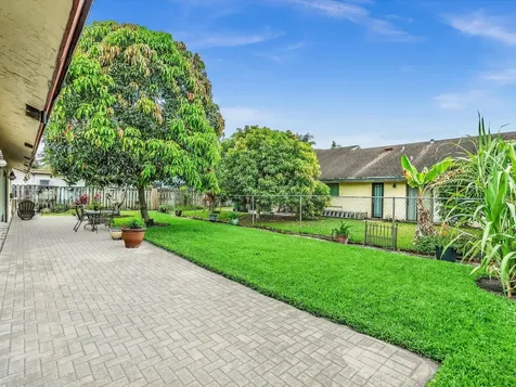 8330 NW 54th Street Lauderhill FL 33351
