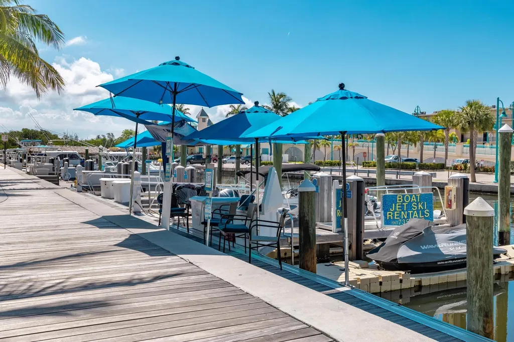 1009 Leisure Lane Boynton Beach FL 33426