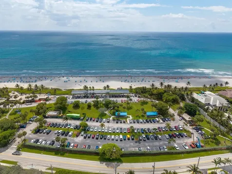 1009 Leisure Lane Boynton Beach FL 33426