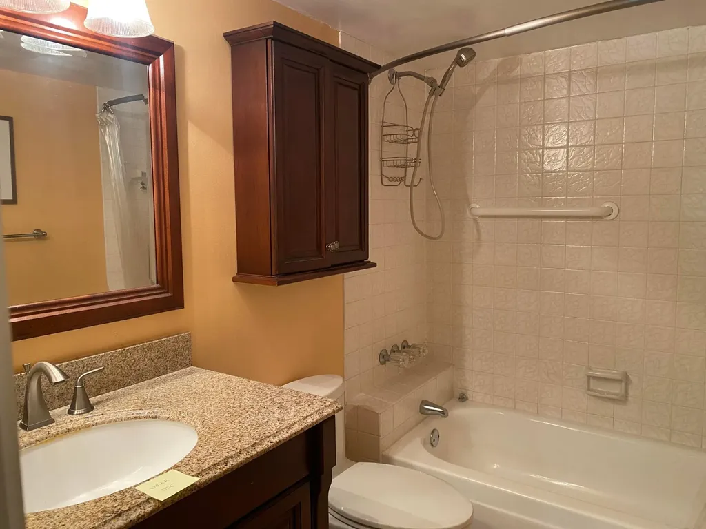 351 NE 19th Place Wilton Manors FL 33305