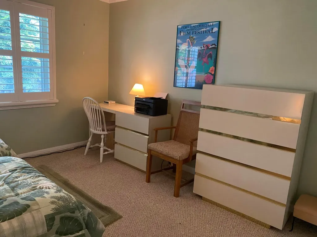 351 NE 19th Place Wilton Manors FL 33305