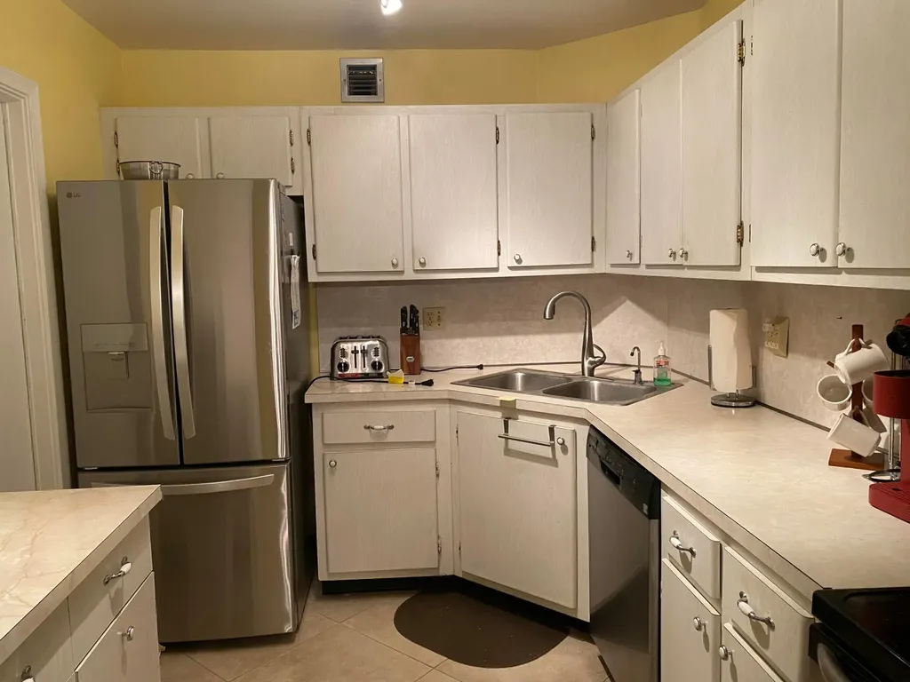 351 NE 19th Place Wilton Manors FL 33305