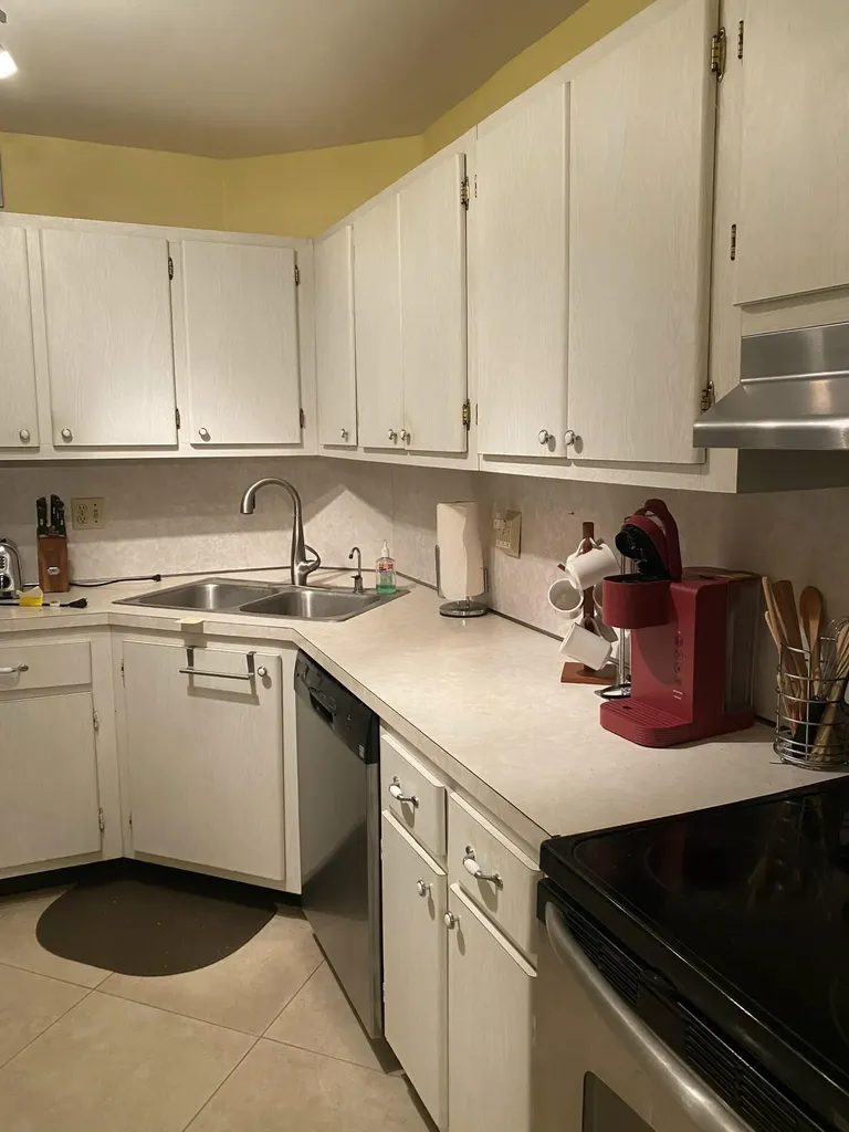 351 NE 19th Place Wilton Manors FL 33305