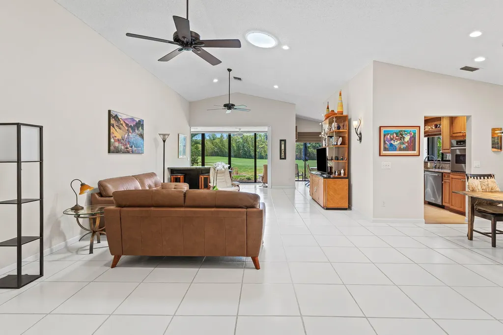 11194 Highland Circle Boca Raton FL 33428