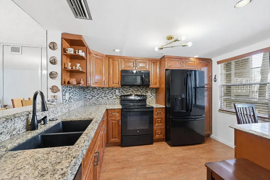 3005 Portofino Isle Coconut Creek FL 33066