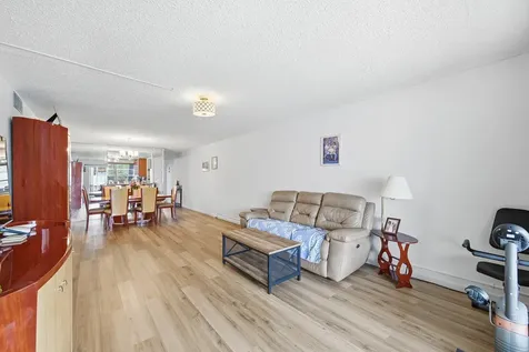 3005 Portofino Isle Coconut Creek FL 33066
