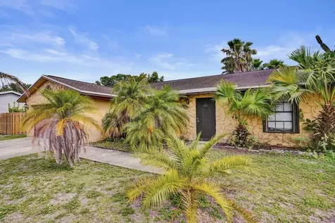 125 Seagull Court Royal Palm Beach FL 33411