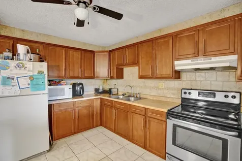 125 Seagull Court Royal Palm Beach FL 33411