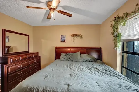 125 Seagull Court Royal Palm Beach FL 33411