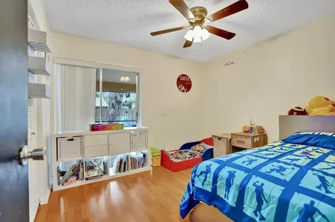 125 Seagull Court Royal Palm Beach FL 33411