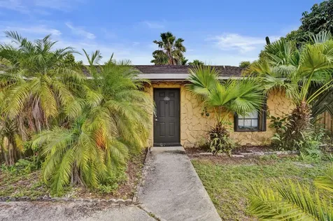 125 Seagull Court Royal Palm Beach FL 33411