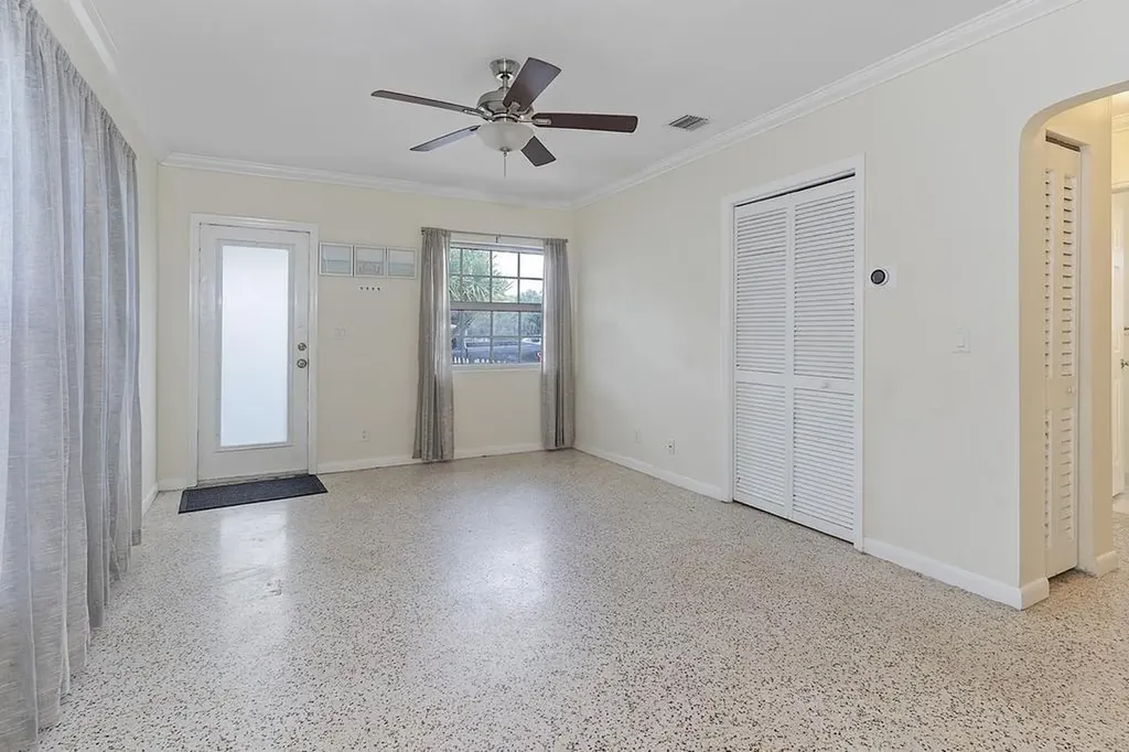 802 N J Street Lake Worth Beach FL 33460