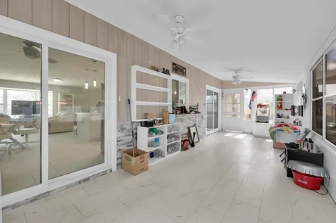 552 SW Eyerly Avenue Port St Lucie FL 34983