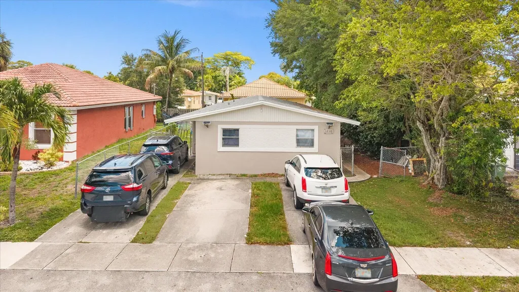 1210 NW 30th Avenue Fort Lauderdale FL 33311
