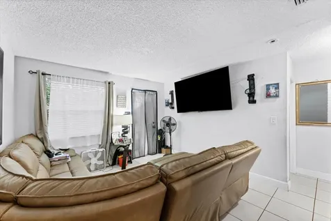 1210 NW 30th Avenue Fort Lauderdale FL 33311