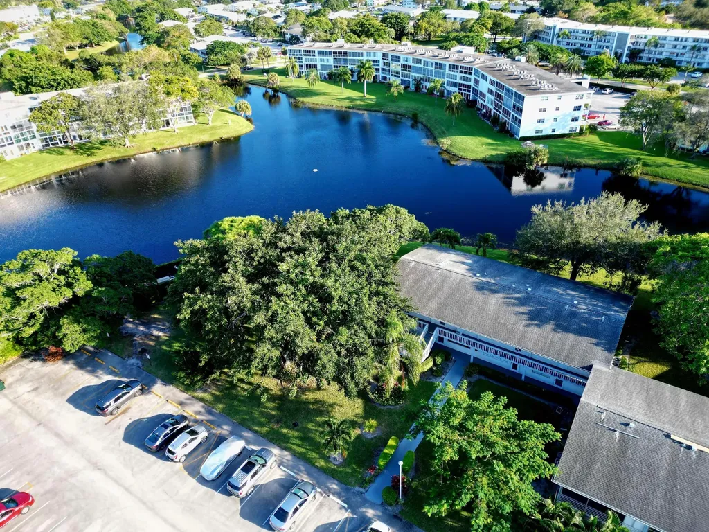 144 Tilford Place Deerfield Beach FL 33442