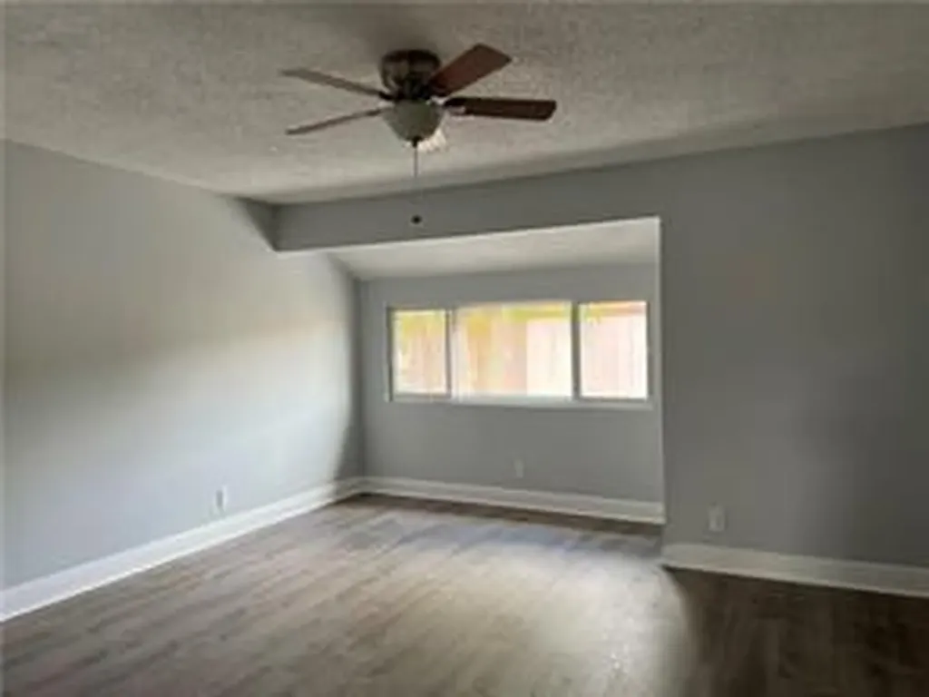 8244 NW 9th Street Plantation FL 33324
