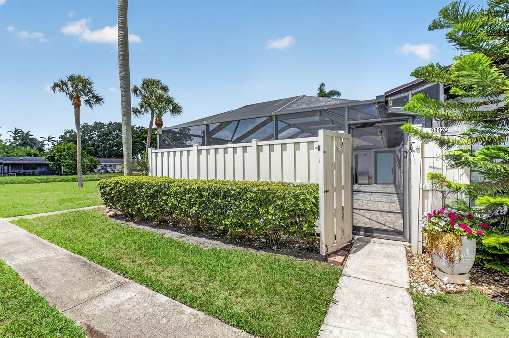 9842 Boca Gardens Trail Boca Raton FL 33496