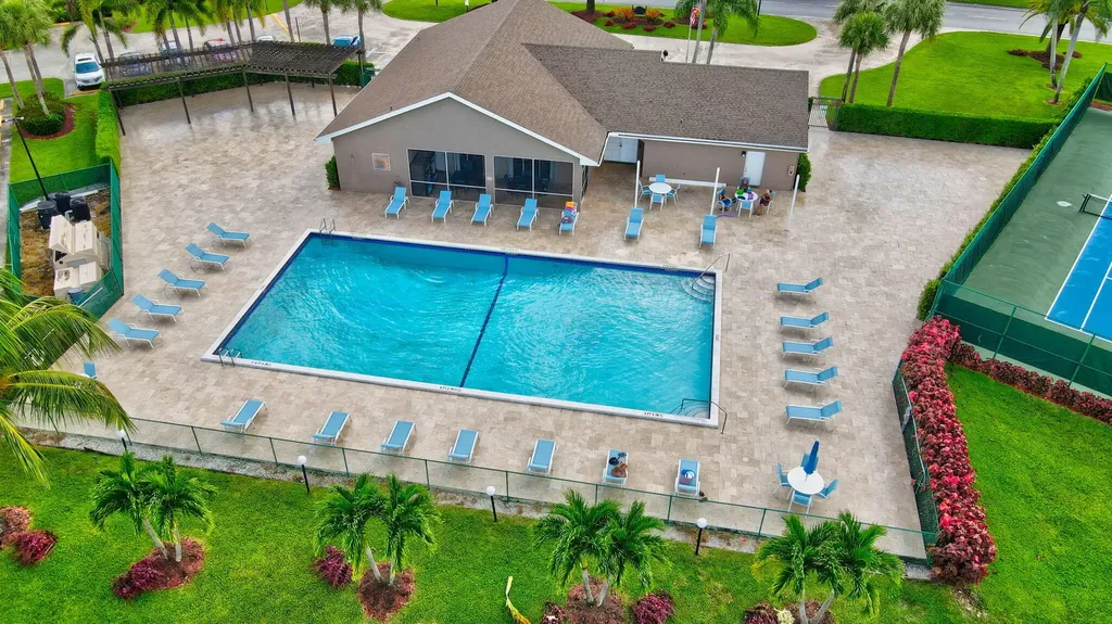 9842 Boca Gardens Trail Boca Raton FL 33496