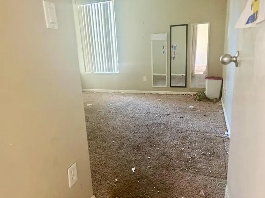 8820 N Lake Park Circle Circle N Davie FL 33328