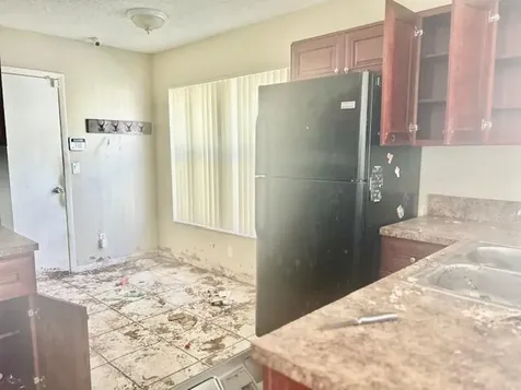 8820 N Lake Park Circle Circle N Davie FL 33328