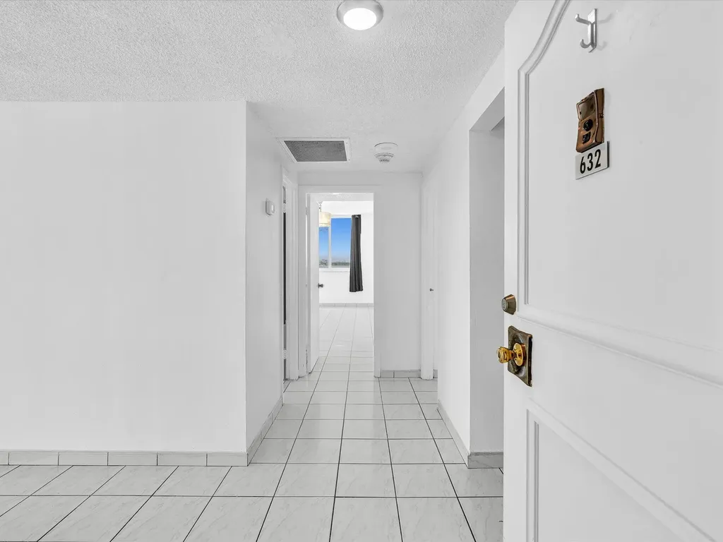 500 Bayview Drive Sunny Isles Beach FL 33160