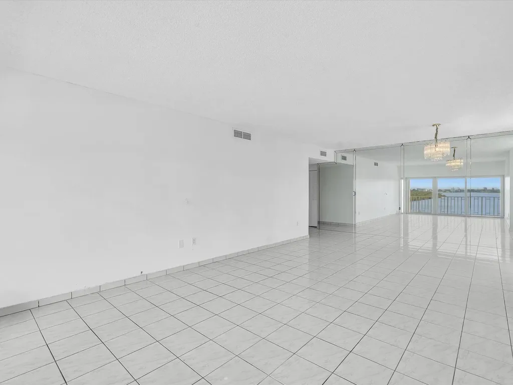 500 Bayview Drive Sunny Isles Beach FL 33160