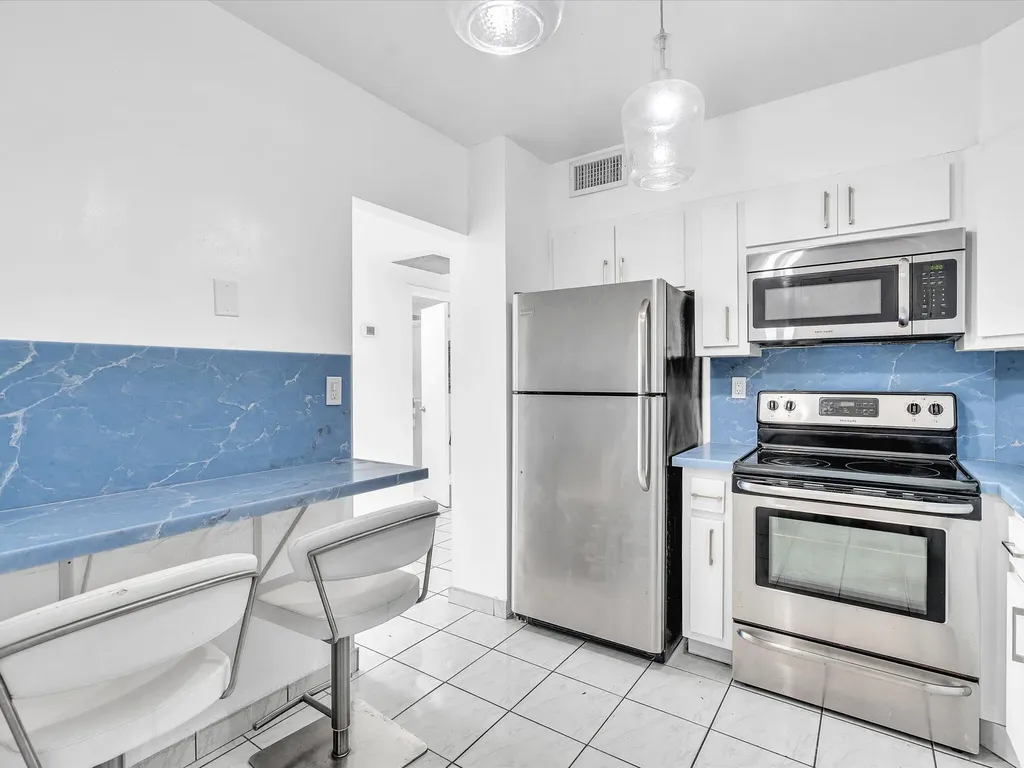 500 Bayview Drive Sunny Isles Beach FL 33160