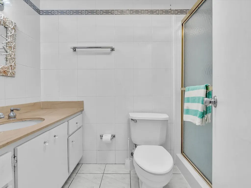 500 Bayview Drive Sunny Isles Beach FL 33160