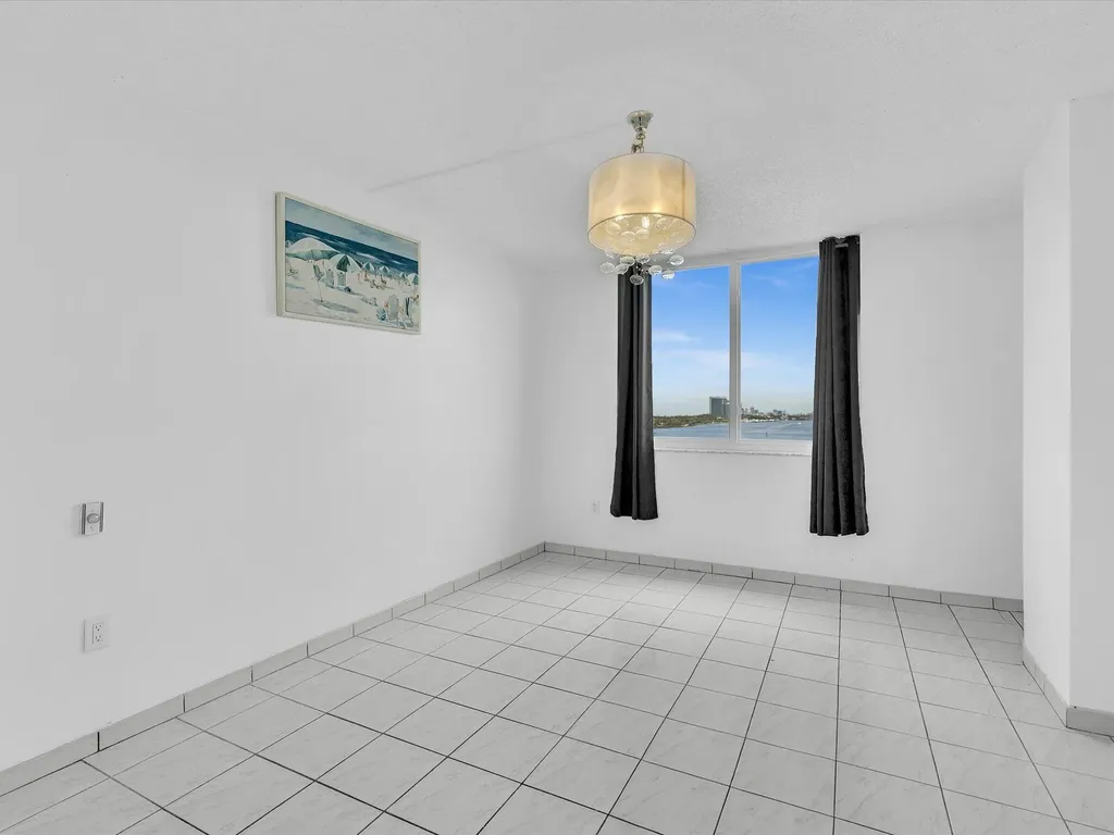 500 Bayview Drive Sunny Isles Beach FL 33160