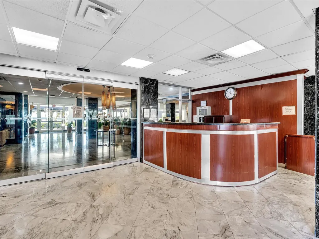 500 Bayview Drive Sunny Isles Beach FL 33160
