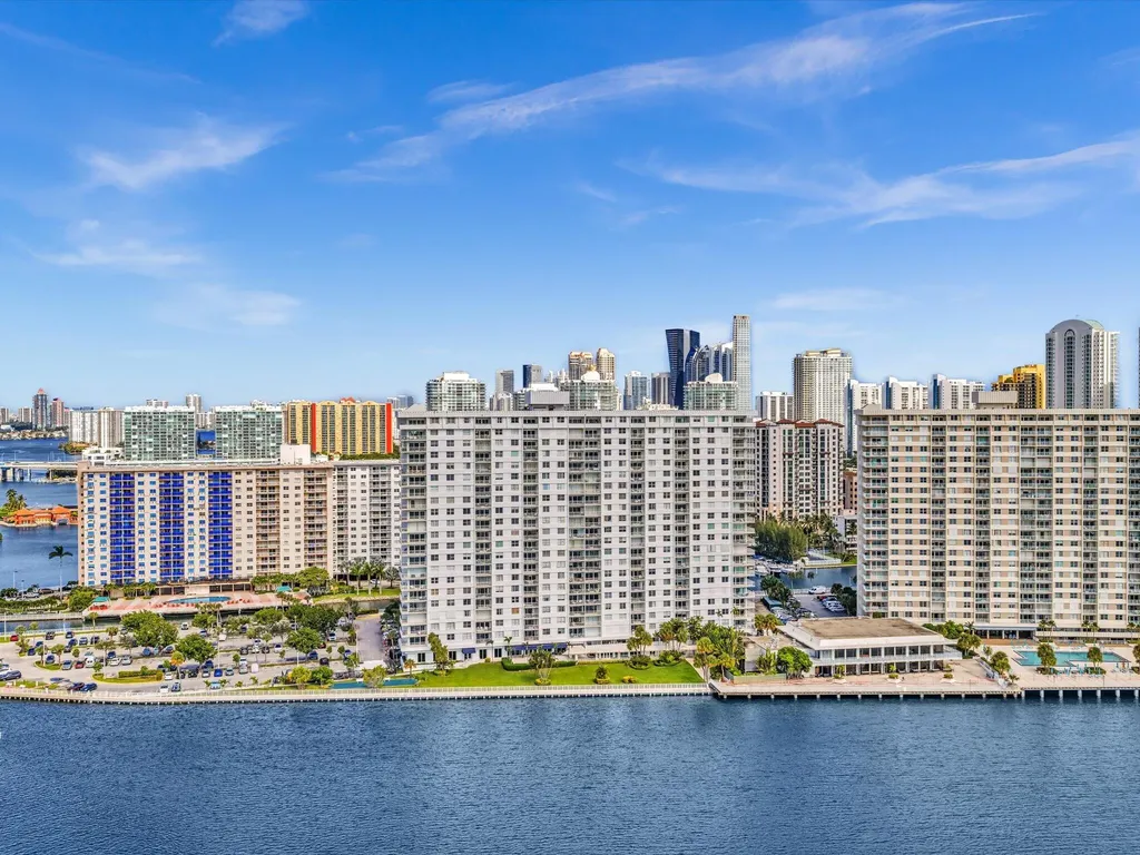 500 Bayview Drive Sunny Isles Beach FL 33160