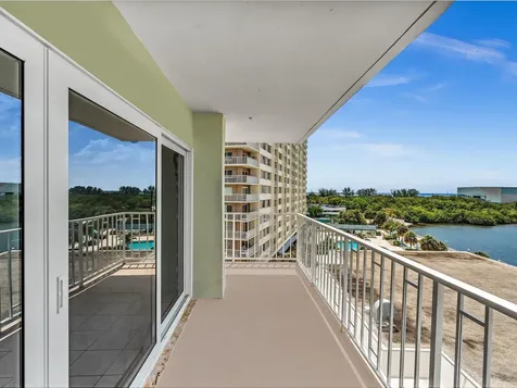 500 Bayview Drive Sunny Isles Beach FL 33160