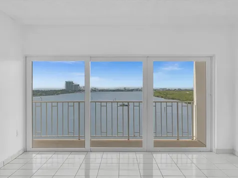 500 Bayview Drive Sunny Isles Beach FL 33160