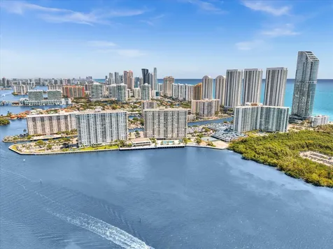500 Bayview Drive Sunny Isles Beach FL 33160