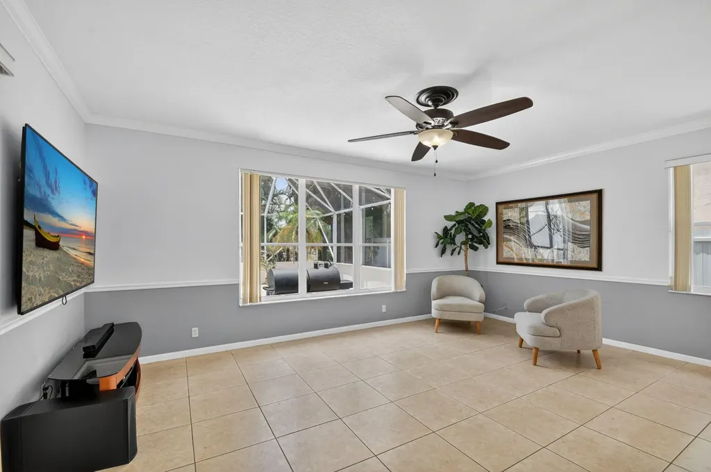 6283 Shadow Tree Lane Lake Worth FL 33463