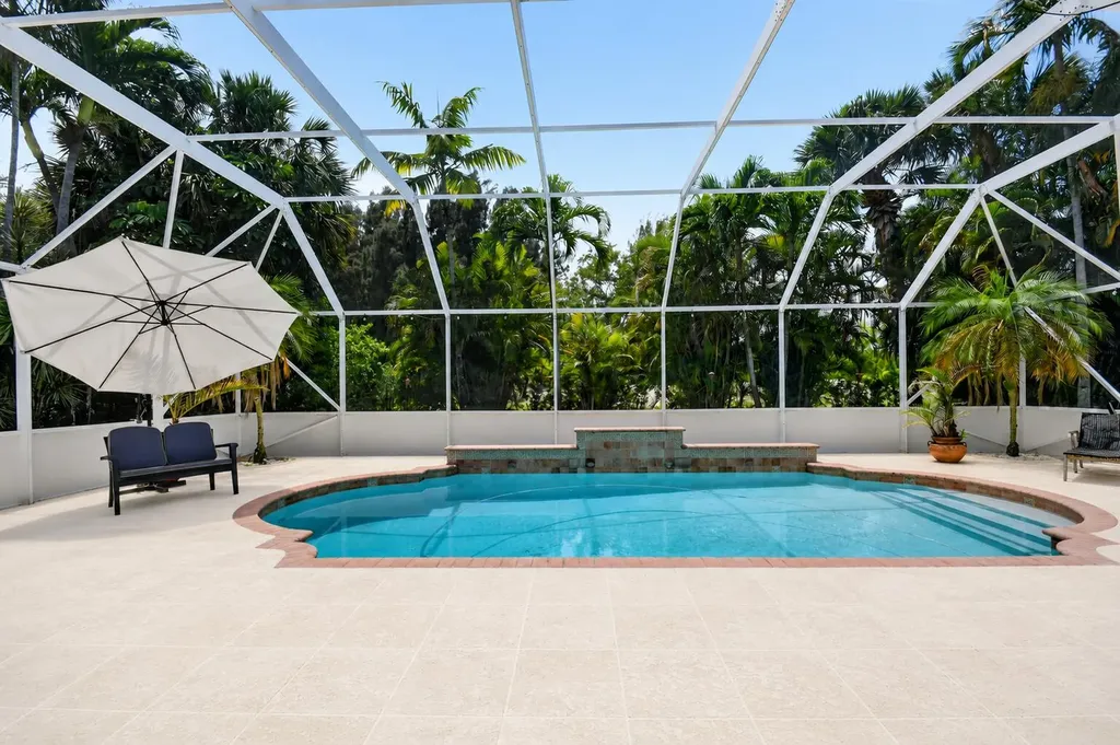 6283 Shadow Tree Lane Lake Worth FL 33463