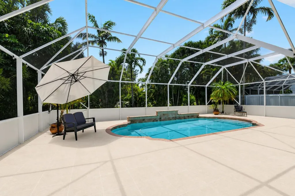 6283 Shadow Tree Lane Lake Worth FL 33463