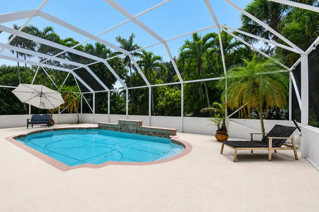 6283 Shadow Tree Lane Lake Worth FL 33463