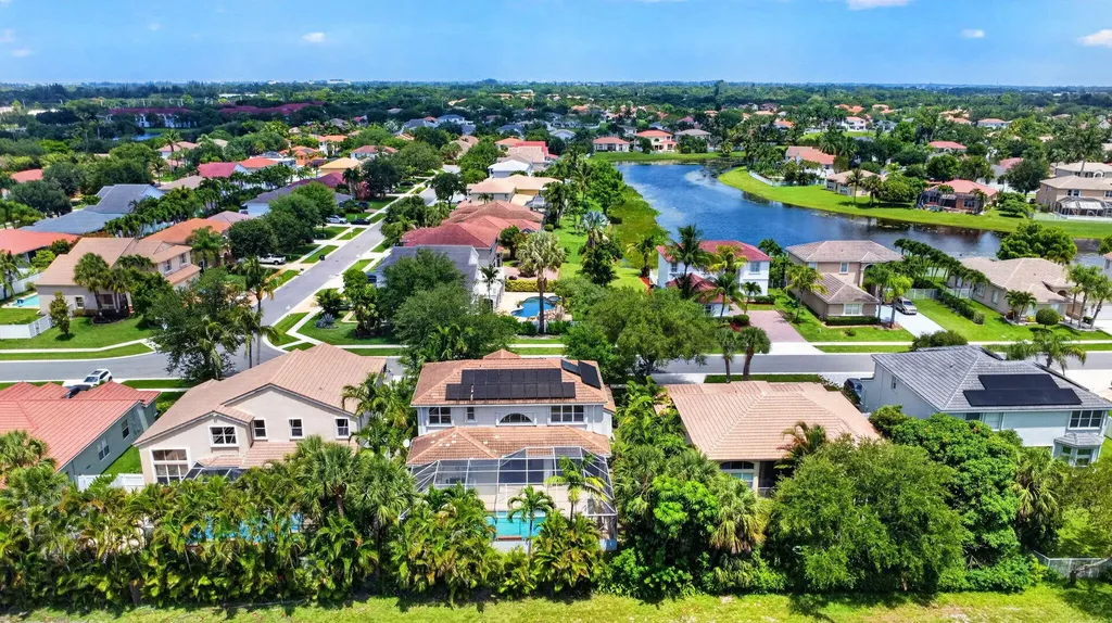 6283 Shadow Tree Lane Lake Worth FL 33463